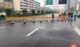 郑州紫荆山路爆料新闻事件,惊心动魄的现场直击